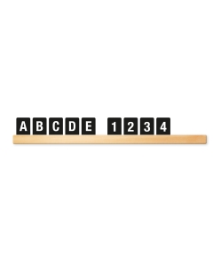 Set che comprende:
• Mensola porta messaggi in legno teak che serve da appoggio per lettere e numeri. Dimensione 100cm ( 4 mensole x 25cm ciascuna)
• 169 tessere bianche e nere (lettere e numeri fronte e retro). Dimensioni: 3x4,5cm.