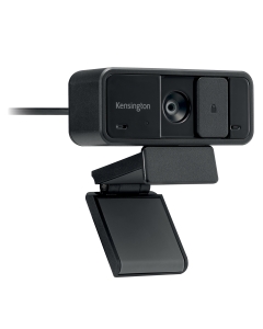 La webcam grandangolare con fuoco fisso W1050 1080p di Kensington, professionale ed economica, assicura video di qualità elevata (1080p a 30 fps) e include microfoni omnidirezionali e funzioni esclusive migliorate per rispetto della privacy, posizionament