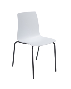 Sedia in polipropilene opaco con base nera. Il design moderno incontra la funzionalità. La sedia perfetta per dare colore ad ogni ambiente. Dimensioni: L48xP52,5xH82,5cm.
