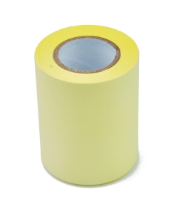 Rotolo in carta autoadesiva color giallo pastello e fessura che consente di strappare la lunghezza desiderata. Ricarica da 59mm x 10mt.