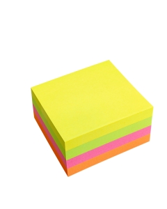 Foglietti adesivi riposizionabili STARLINE in carta certificata FSC 70gr con adesivo a base d'acqua. 320 fogli. Formato 75x75mm.
Colore: assortito neon ( giallo, lime, fucsia, arancio).